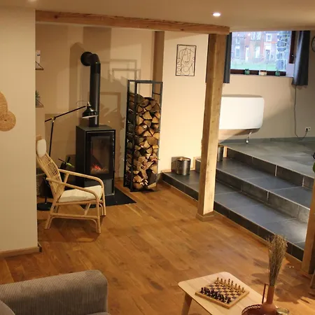 Le Des Croisettes 펜션 *